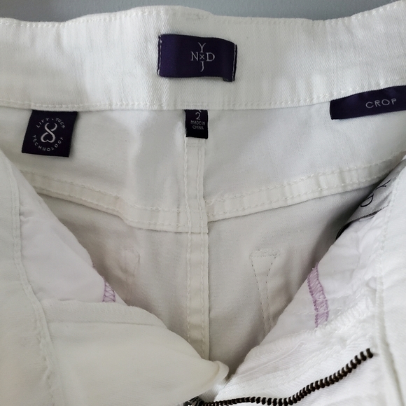 NYDJ Lift Tuck Capri Pants Size 2 - Picture 2 of 5